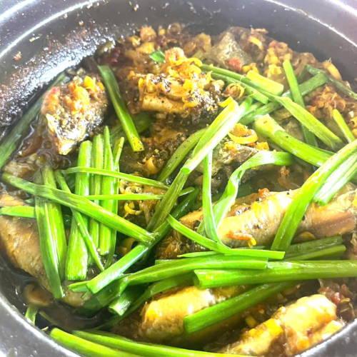 Cá Chốt Kho Sả Nghệ