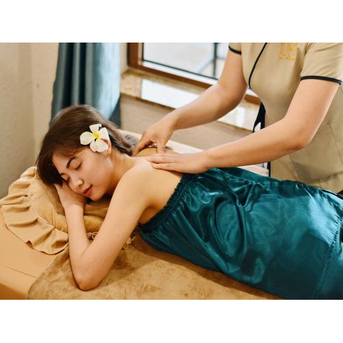 Tại sao nên chọn Massage Body 60 phút tại LUMI Spa?