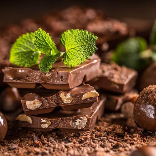Socola Thủ Công Và Socola Công Nghiệp Đâu Mới Là Lựa Chọn Hợp Lý?